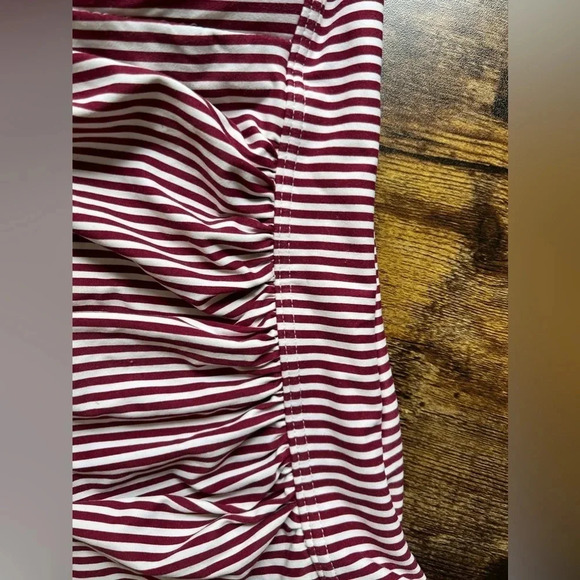 NIPTUCK SWIM | women’s one piece bathing suit. Size: 8. - Picture 4 of 13